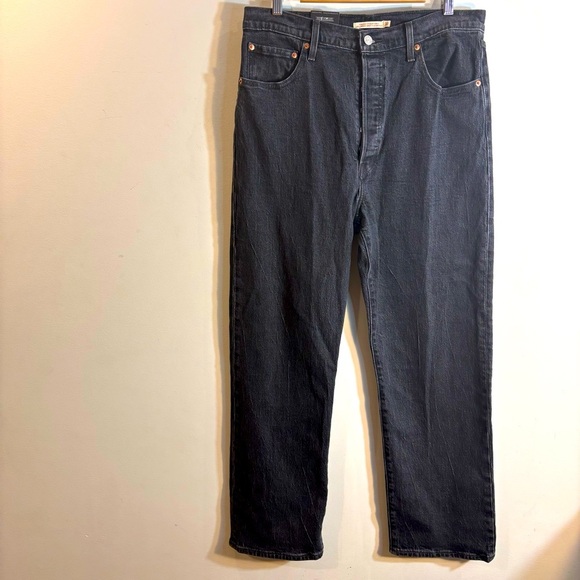 LEVI’S Sz 32 Ribcage Ankle Straight Washout Black Button Fly Jeans NEW WITH TAG - Picture 2 of 16